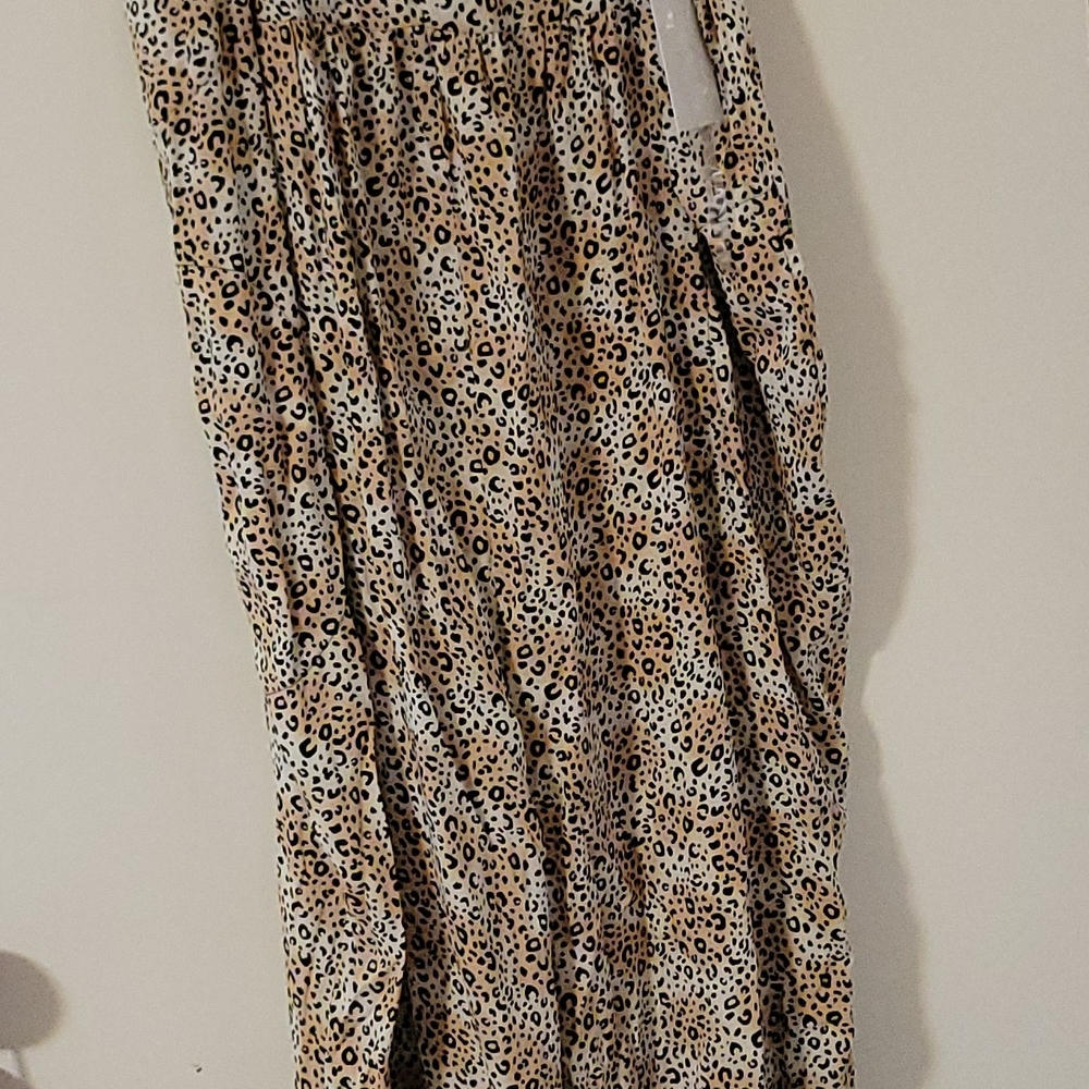 Elegant Leopard Print Maxi Skirt